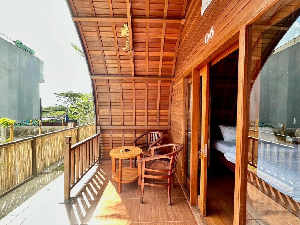 The Joglo Tegeh Buhu Hotel Jimbaran  Exterior photo